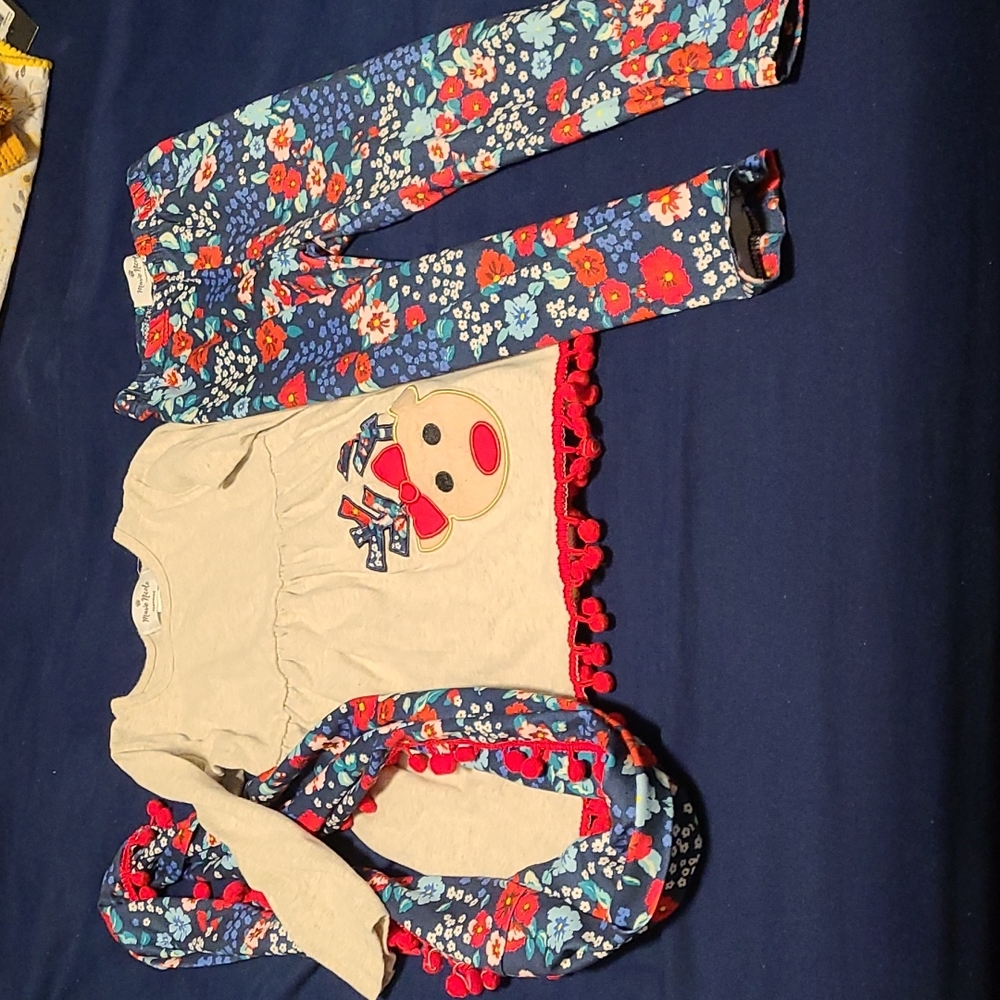 3 piece reindeer outfit! Size M